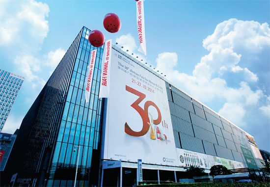 Организаторы гуанчжоуской Jinhan Fair рапортуют, что все стенды на предстоящем апрельском показе были зарезервированы почти сразу после начала продаж.