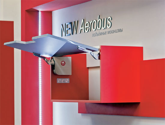 Установка системы AEROBUS для малых верхних фасадов