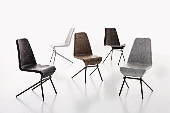 Стул Flaxx Мартина Мостбека — гибридная конструкция: комфортная, как кресло-баунсер, и устойчивая, как обычный стул